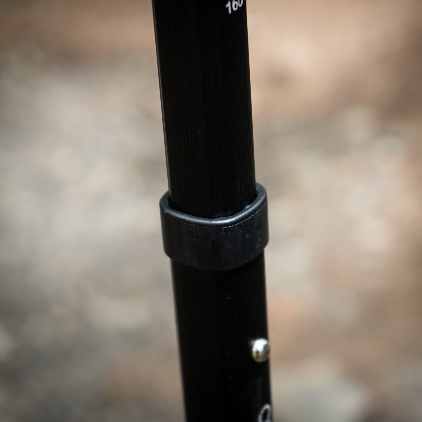 アジャスタブルスクエアポール 220/280